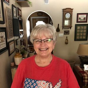 Meet your Posher, Pam